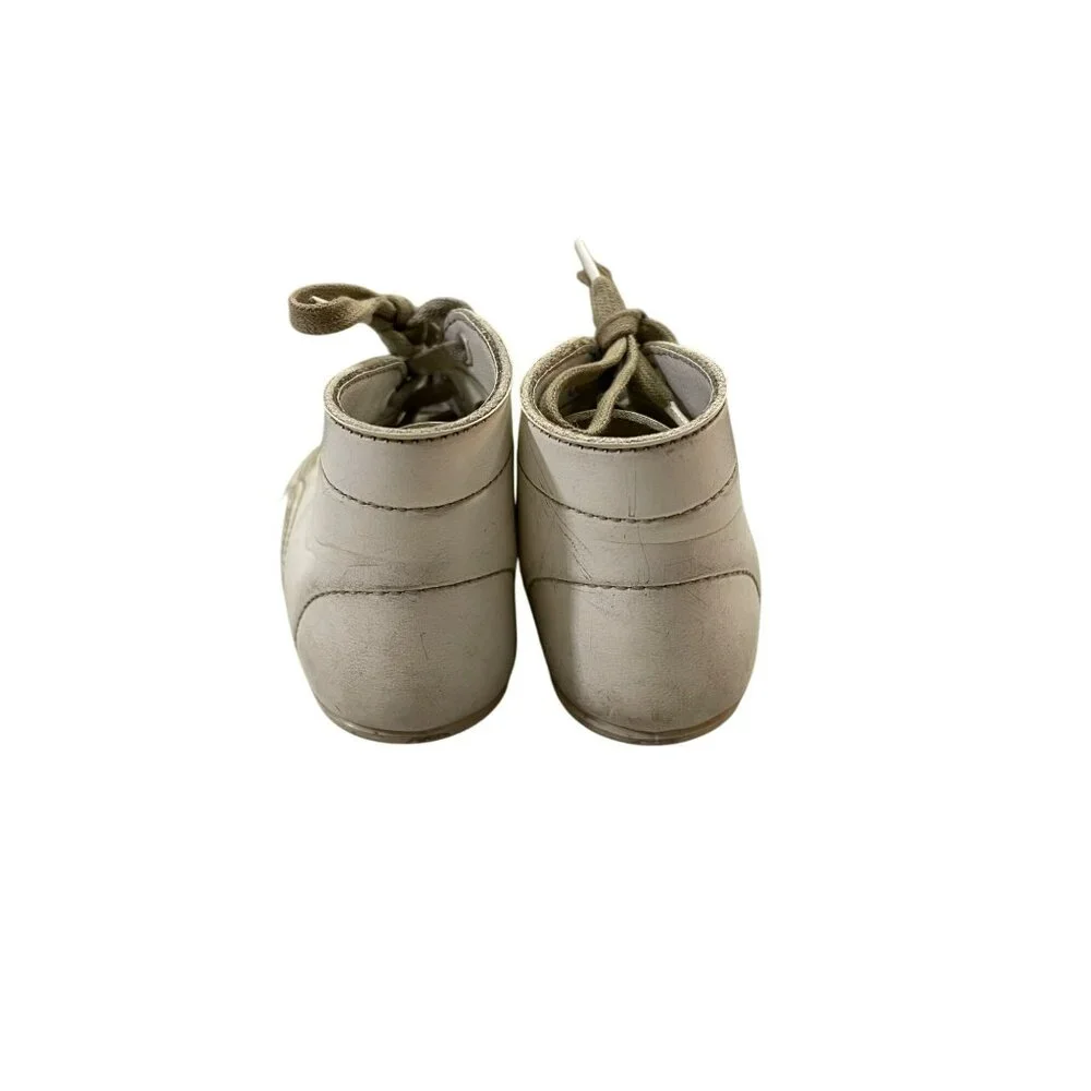 Vintage Baby Shoes 4? Used *some wear